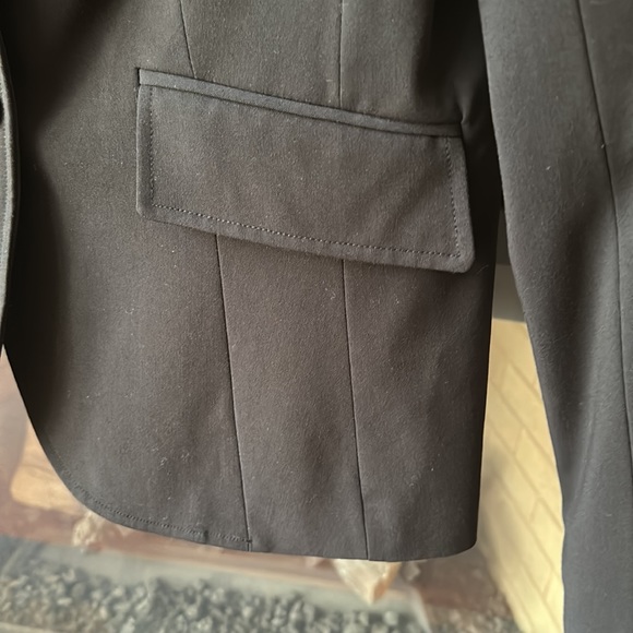 Black suit jacket for women - Picture 4 of 5